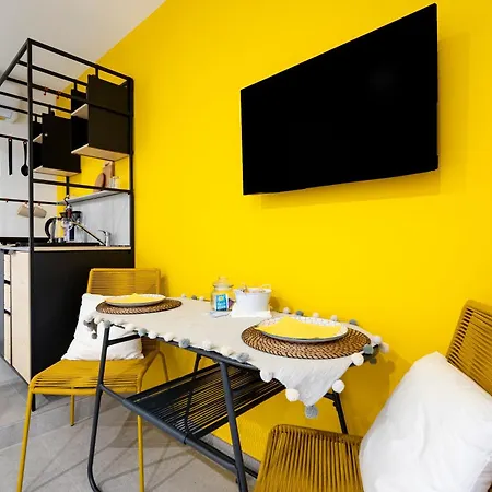 Dimora Dei Colori - Yellow Light