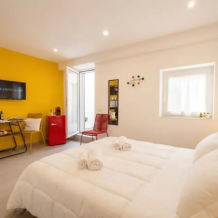 Dimora Dei Colori - Yellow Light Ξενοδοχείο με διαμερίσματα 3*